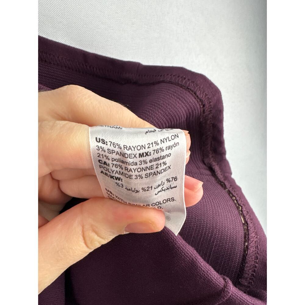 Women’s Chico’s Size 0.5 Plum Purple Slacks - Picture 5 of 5